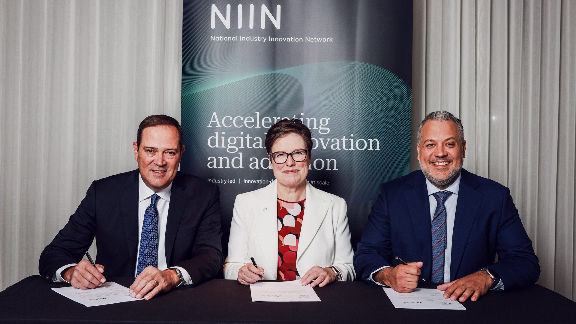 Cisco and Adelaide University partnership signing